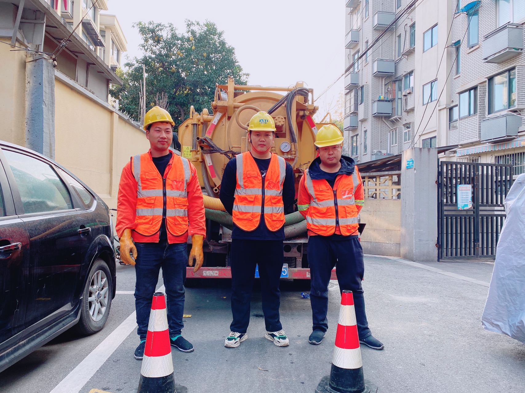 雨花南京某小区管道清淤检测施工